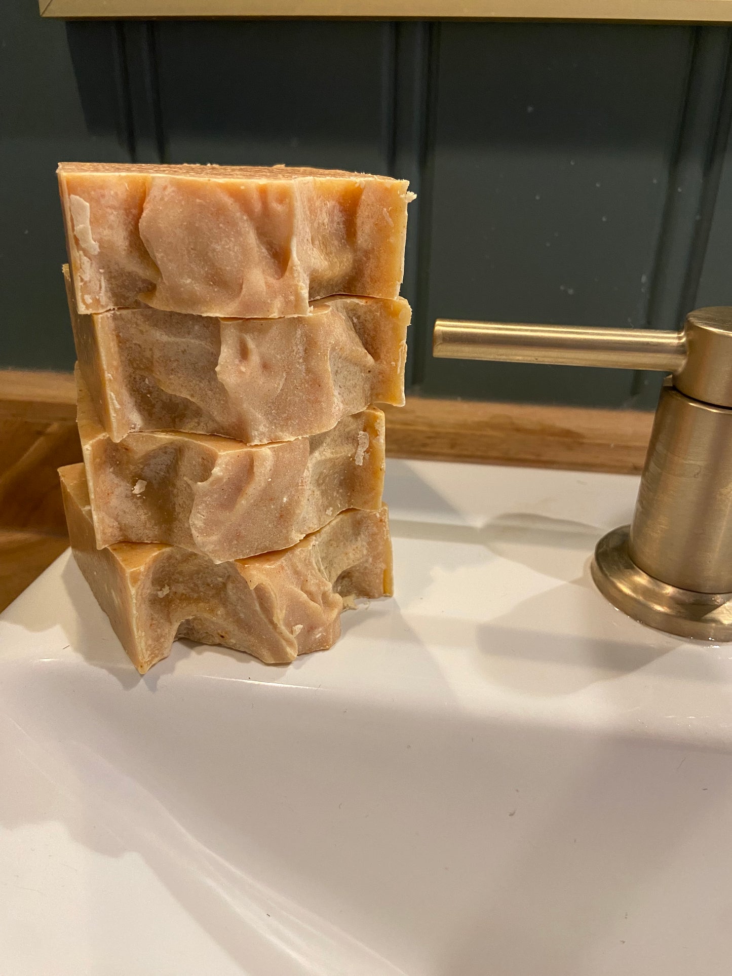 Citrus Breeze (120g Bar)