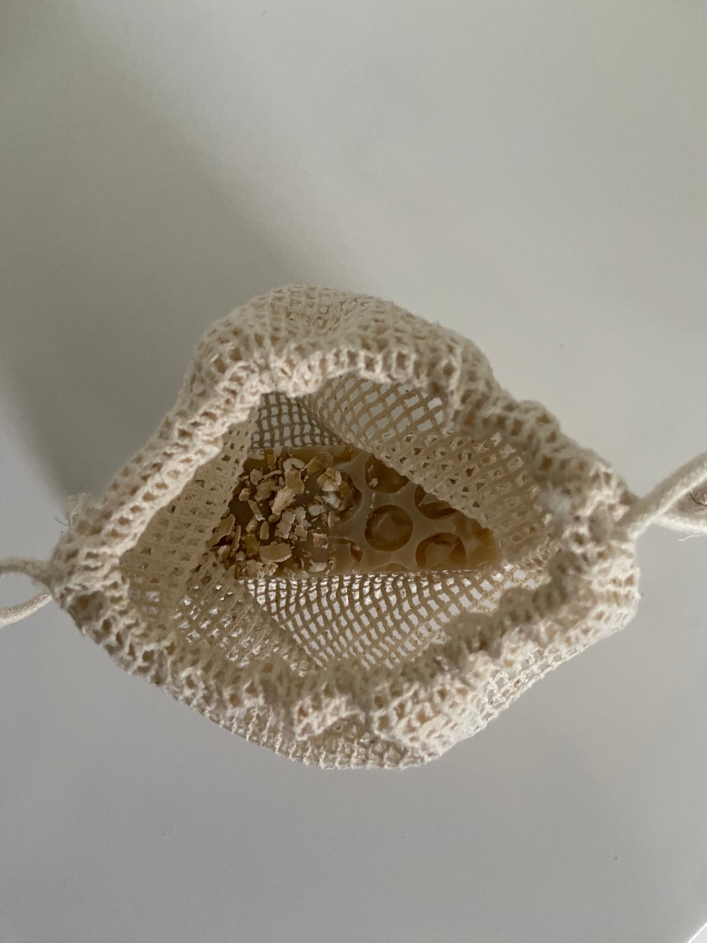 Mesh Soap Bag (Ivory)