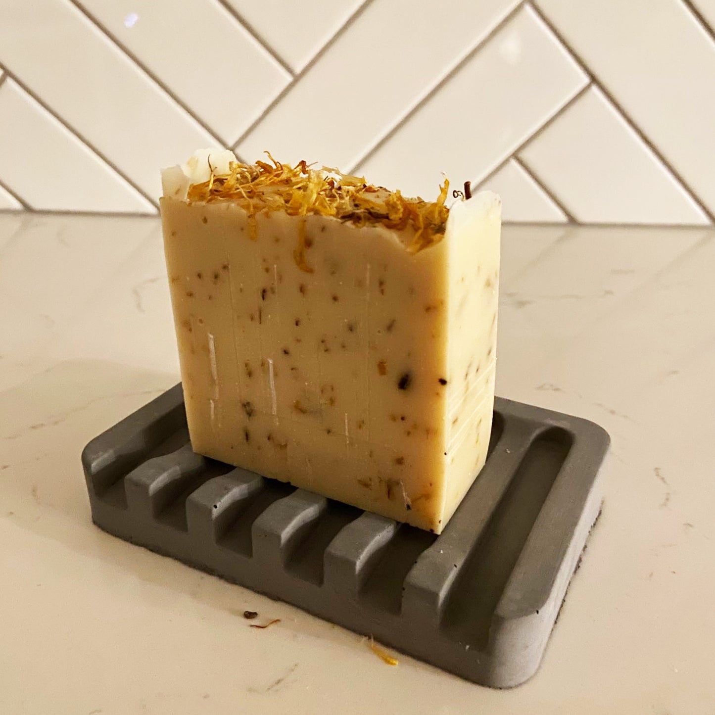 Herbal Citrus With Calendula (120g Bar)