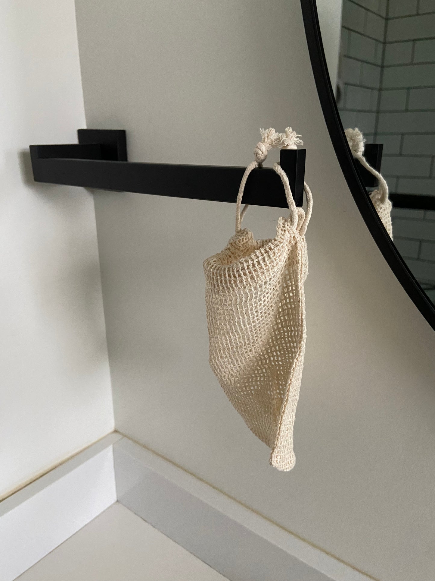 Mesh Soap Bag (Ivory)