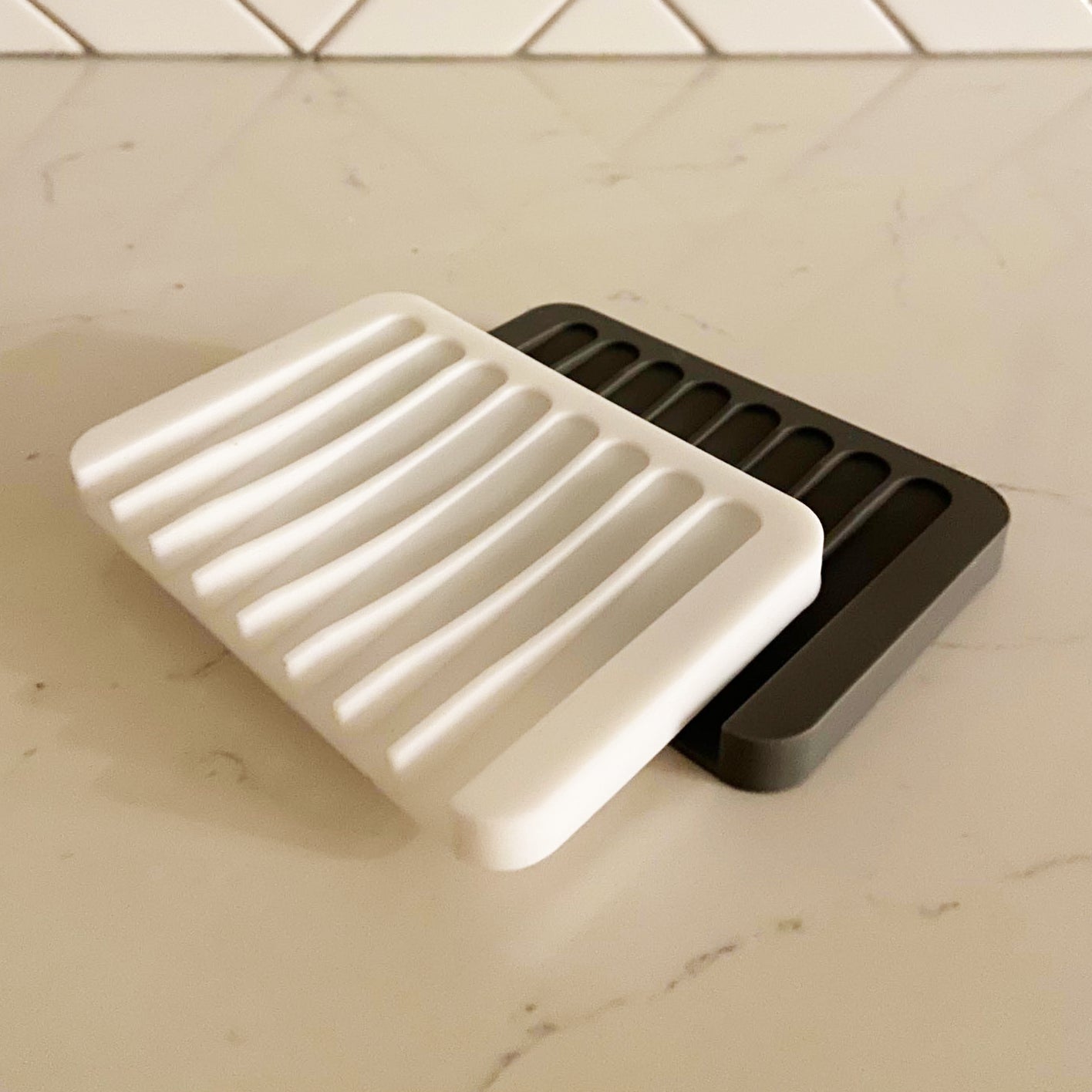 Silicone Soap Dish (White or Gray)